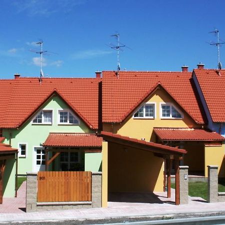 Apartmany Nowy Frymburk Exteriör bild