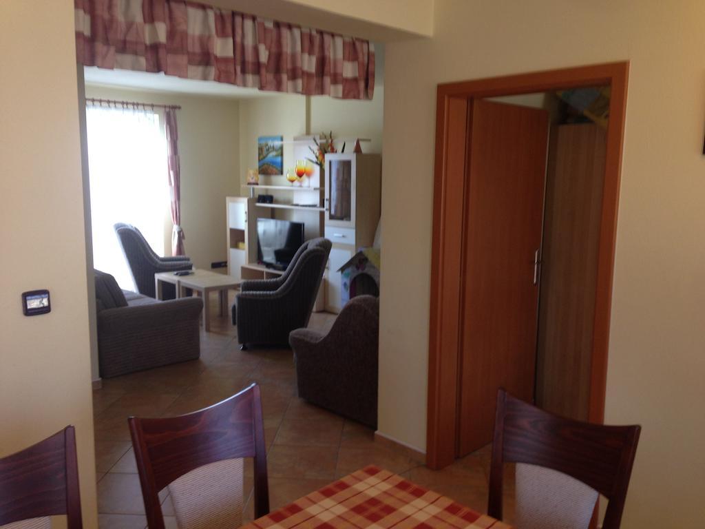 Apartmany Nowy Frymburk Exteriör bild